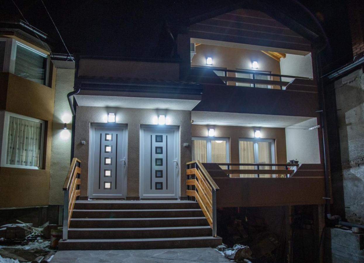 Smile Pirot Exterior foto